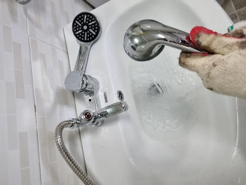 샤워 겸용 수전 8